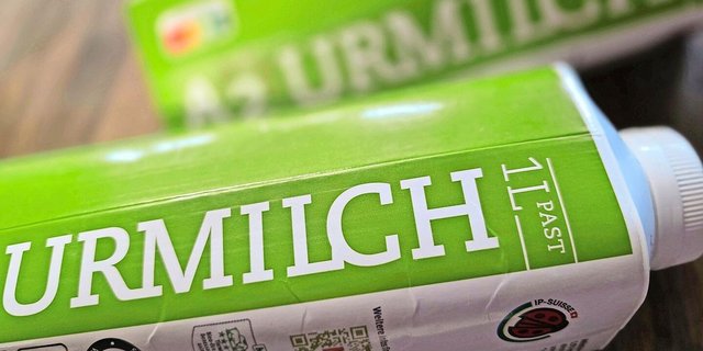 In anderen Länder ist sie der Renner, in Pakistan darf ausschliesslich A2-Milch produziert werden. In der Schweiz bleibt sie bisher eine verkannte Nische, die nur bei Migros Aare in den Regalen steht.