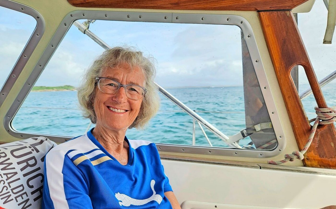 Nah und fern zugleich: Pia Koch lebt auf einer Segelyacht.