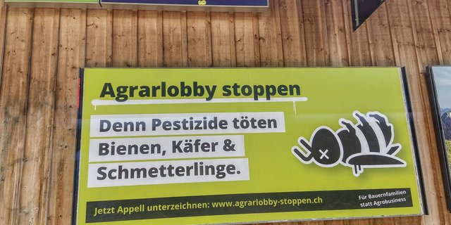 Aggressiv und breitflächig greift die Umweltlobby die Agrarlobby an. Dies sorgt für Spannungen in der Agrarallianz, wo sowohl bäuerliche wie Umwelt-Organisationen zusammenarbeiten.(Bild akr)