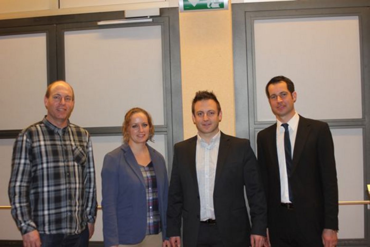 Von links nach rechts: Der neue Präsident Pierre-Alain Epars, die zukünftige WVZ-Geschäftsführerin Marie-Luise Simon, der aktuelle Geschäftsführer Bruno Landolf sowie der bisherige Präsident Simon van der Veer. (Bild Andrea Wyss)