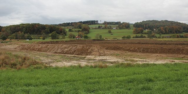 Wertvoller Boden soll nicht mehr entsorgt, sondern zur Aufwertung verwendet werden. (ZBV)