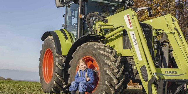 An der Hafl sowie auf vier externen Betrieben können die Besucher Interessantes über den Acker- und Futterbau erfahren. (Bild lid)