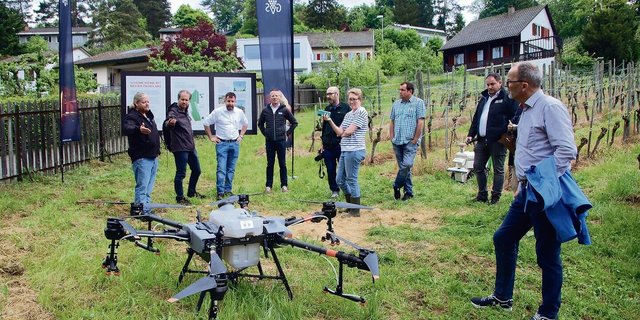 Kaum mehr wegzudenken ist in den Ostschweizer Steilhängen der Einsatz von Drohnen.