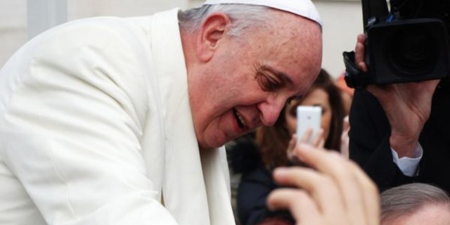 Papst Franziskus warnt vor der Abstumpfung durch die vielen Tragödien in den Nachrichten. (Bild pd)