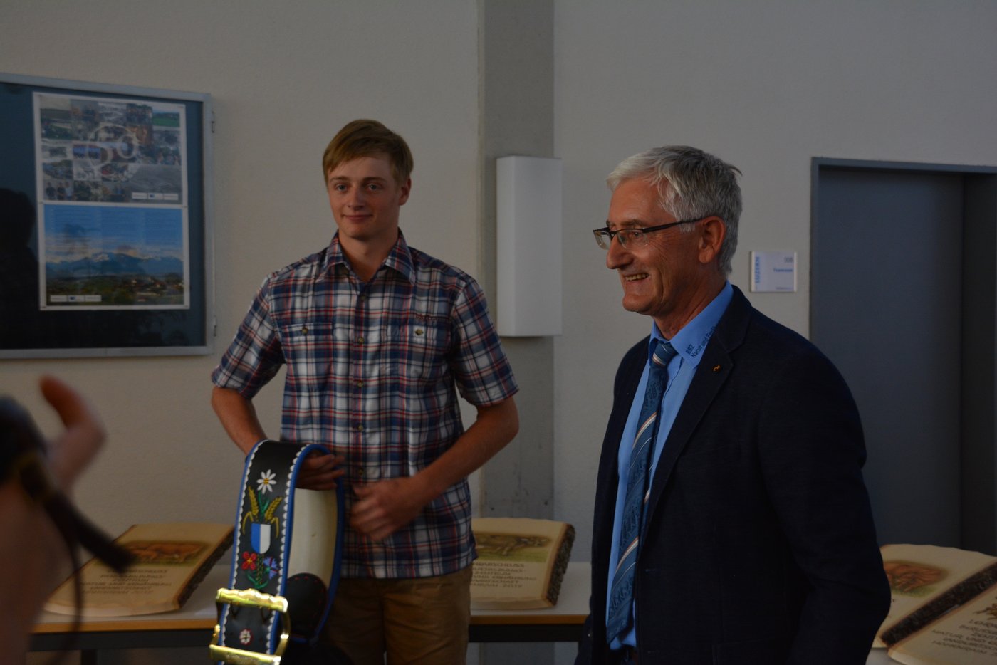 Für beste Leistung erhielt Sandro Willimann (Landwirt EFZ) eine Glocke.