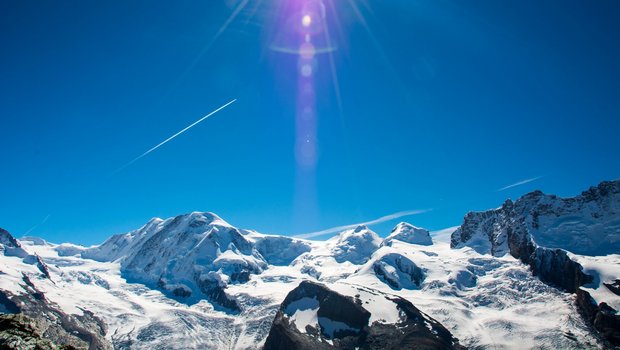 Weltweit verloren Gletscher viel Eis, hier in Zermatt VS. (Bild Unsplash)