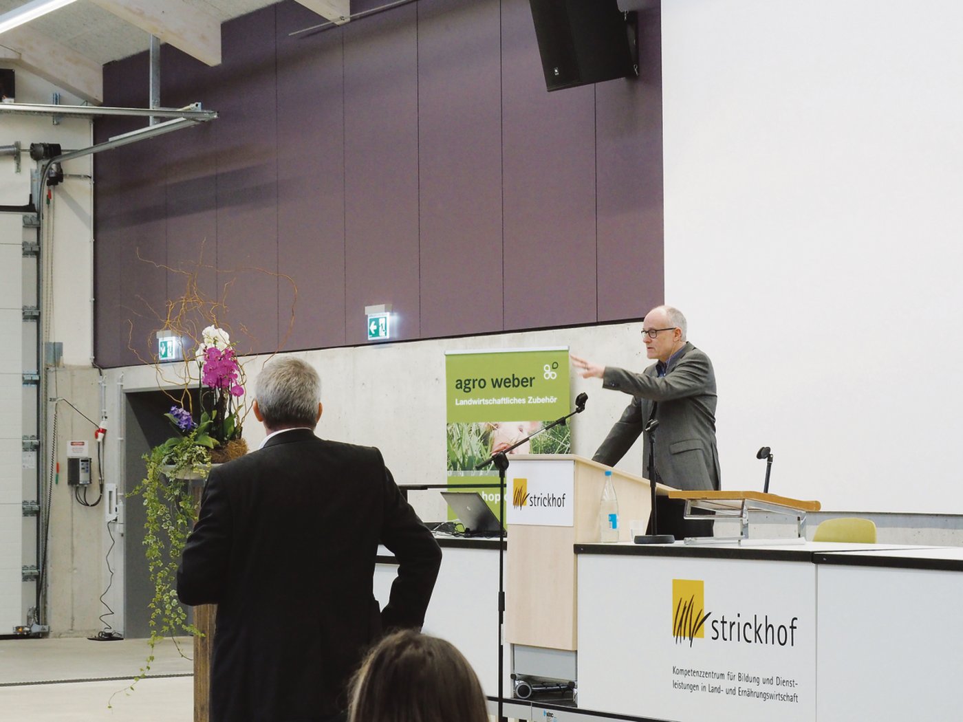 Niklaus Neuenschwander vom BWL orientierte über die Botschaft des Bundesrates zur AP 22+.(Bild Ursina Berger)