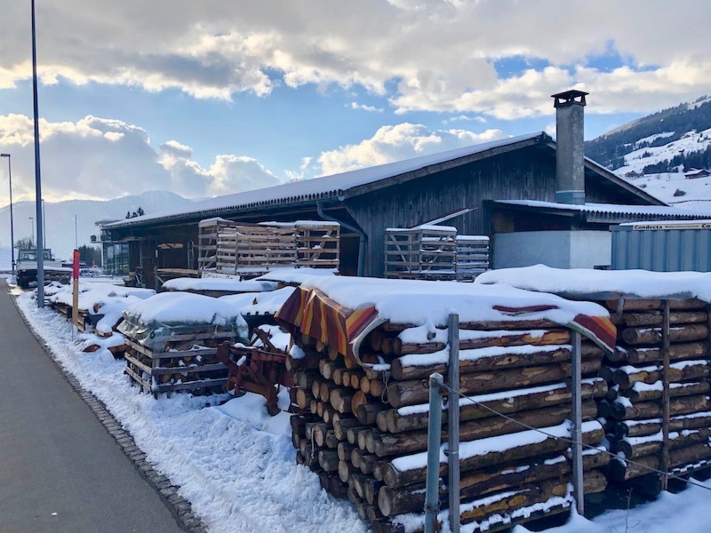 Die Prokutionsstätte der Diethelm-Holzleitern in Sattel.