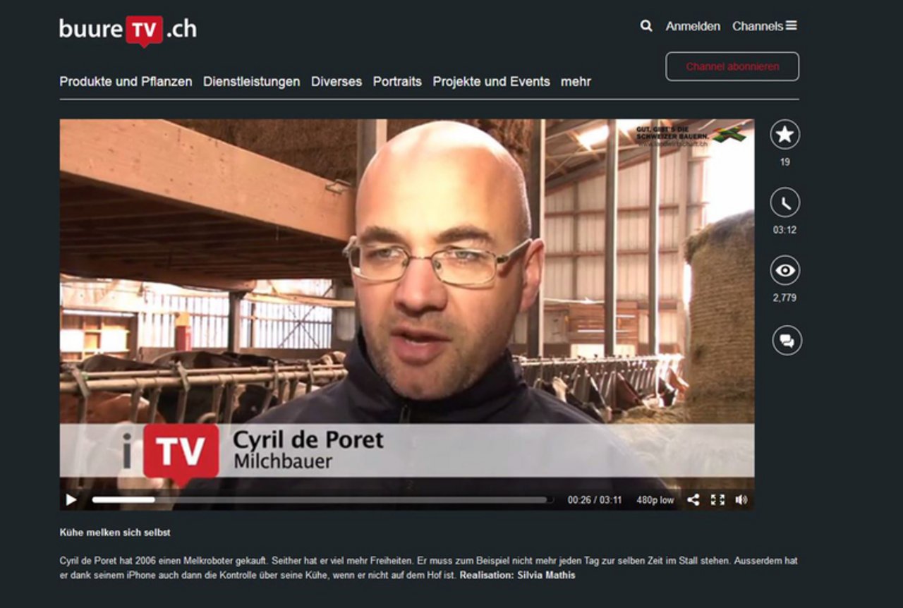 Auf Buure.tv erklärt Cyril de Poret seinen Melkroboter. (Bilder Screenshot buuretv.ch/fb)