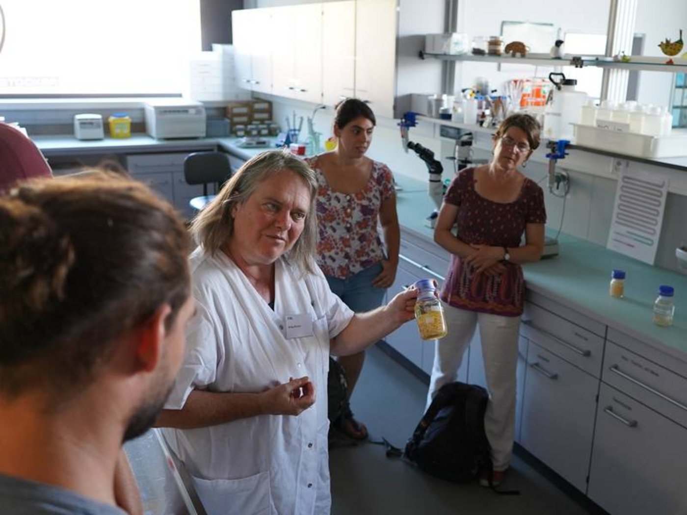 Auch öffnete das FiBL für den besonderen Tag seine Labore zur Besichtigung. (Bild Thomas Alföldi, FiBL)