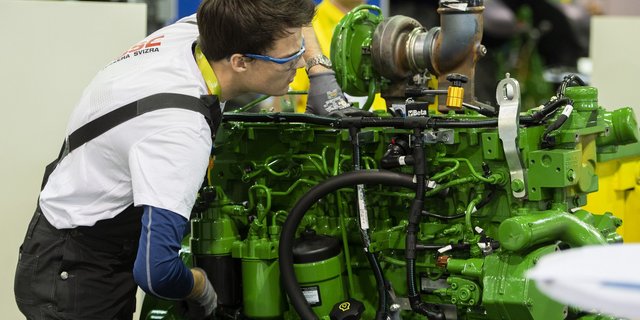 Simon Rüedi im Einsatz an den Euro Skills in Budapest. (Bilder Agrotec Suisse)