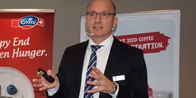 Emmi-Chef Urs Riedener legt erneut ein solides Ergebnis vor. (Bild akr)