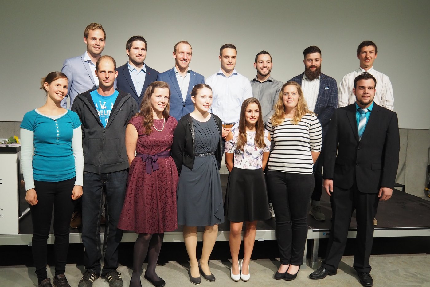 Sie haben ihre Ausbildung als Agrotechnikerinnen und Agrotechniker Höhere Fachschule mit Erfolg abgeschlossen.