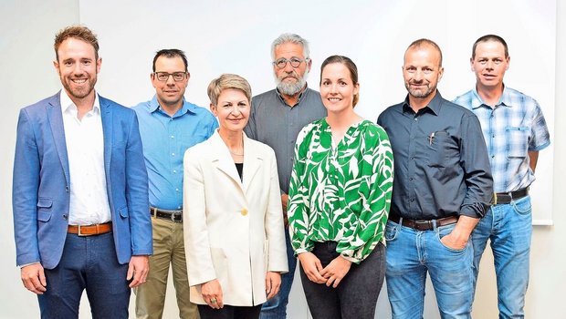 Der neue Aniterra-Ve Der neue Aniterra-Verwaltungsrat mit Geschäftsführer Marcel von Ballmoos (l.) und Präsidentin Annegret Hebeisen (3. v. l.).