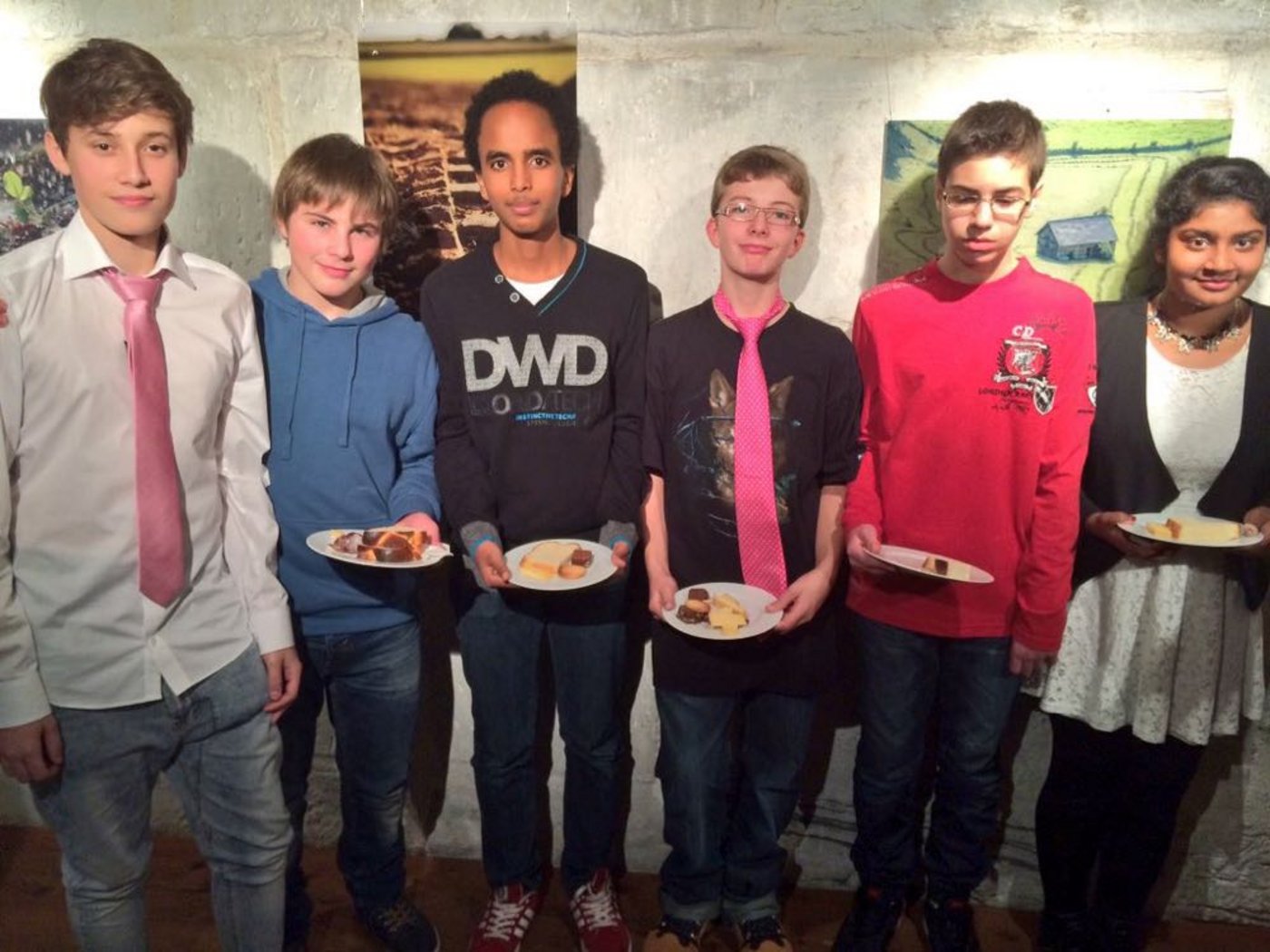 Die Preisgewinner der HMS Münchenbuchsee trumpften mit einem Bodenrap auf. (Bild akr)