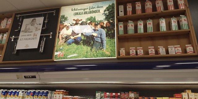 Milch soll in der EU weiter von Tieren stammen müssen. (Symbolbild ji)