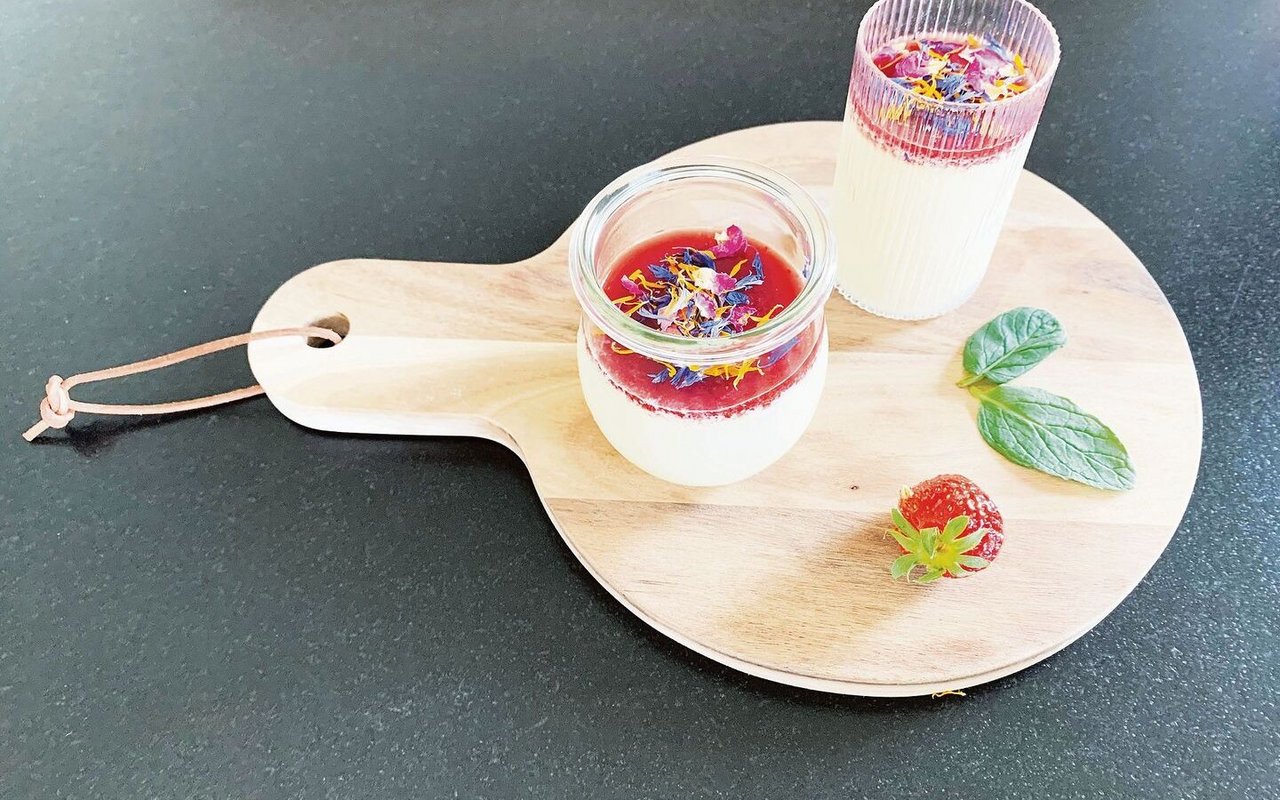 Desserts und Apéroplättli aus saisonalen und lokalen Produkten ergänzen das Angebot.