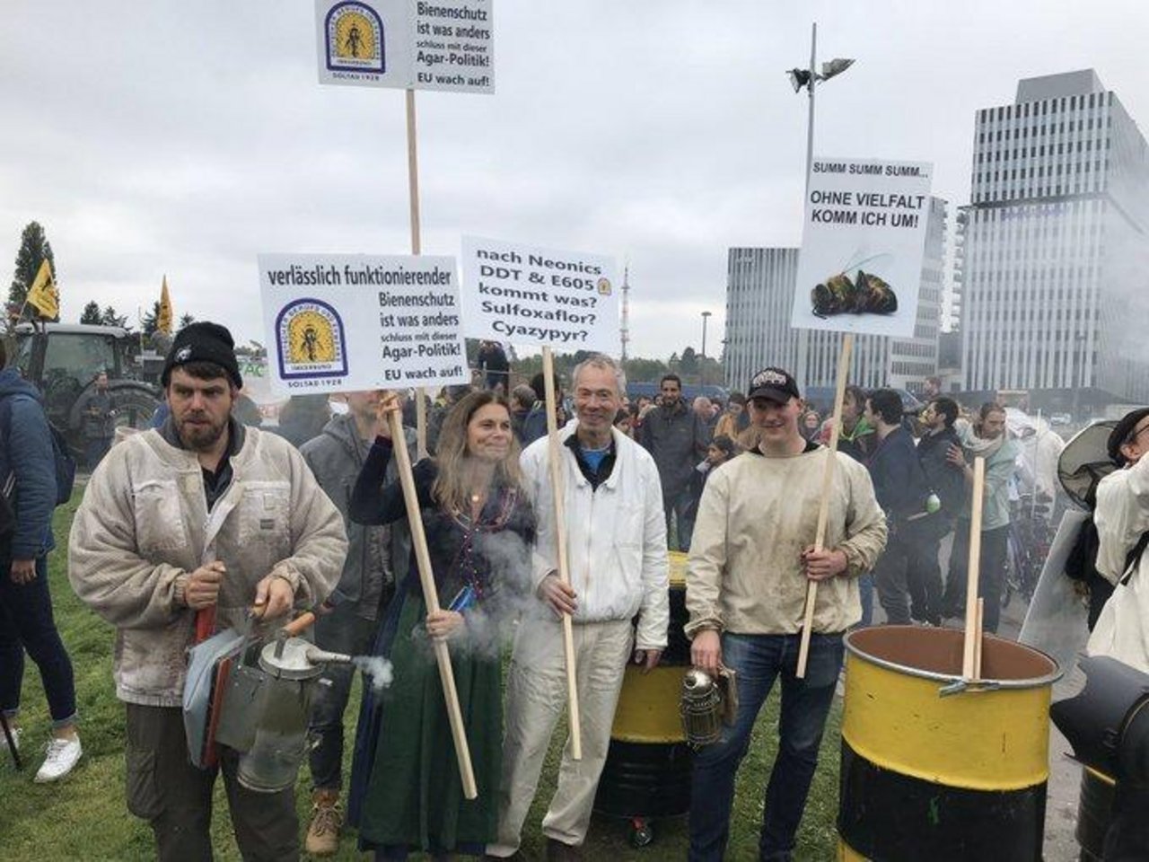 Landwirte protestieren in Strassburg. (Bild Twitter / Gudrun Engel)