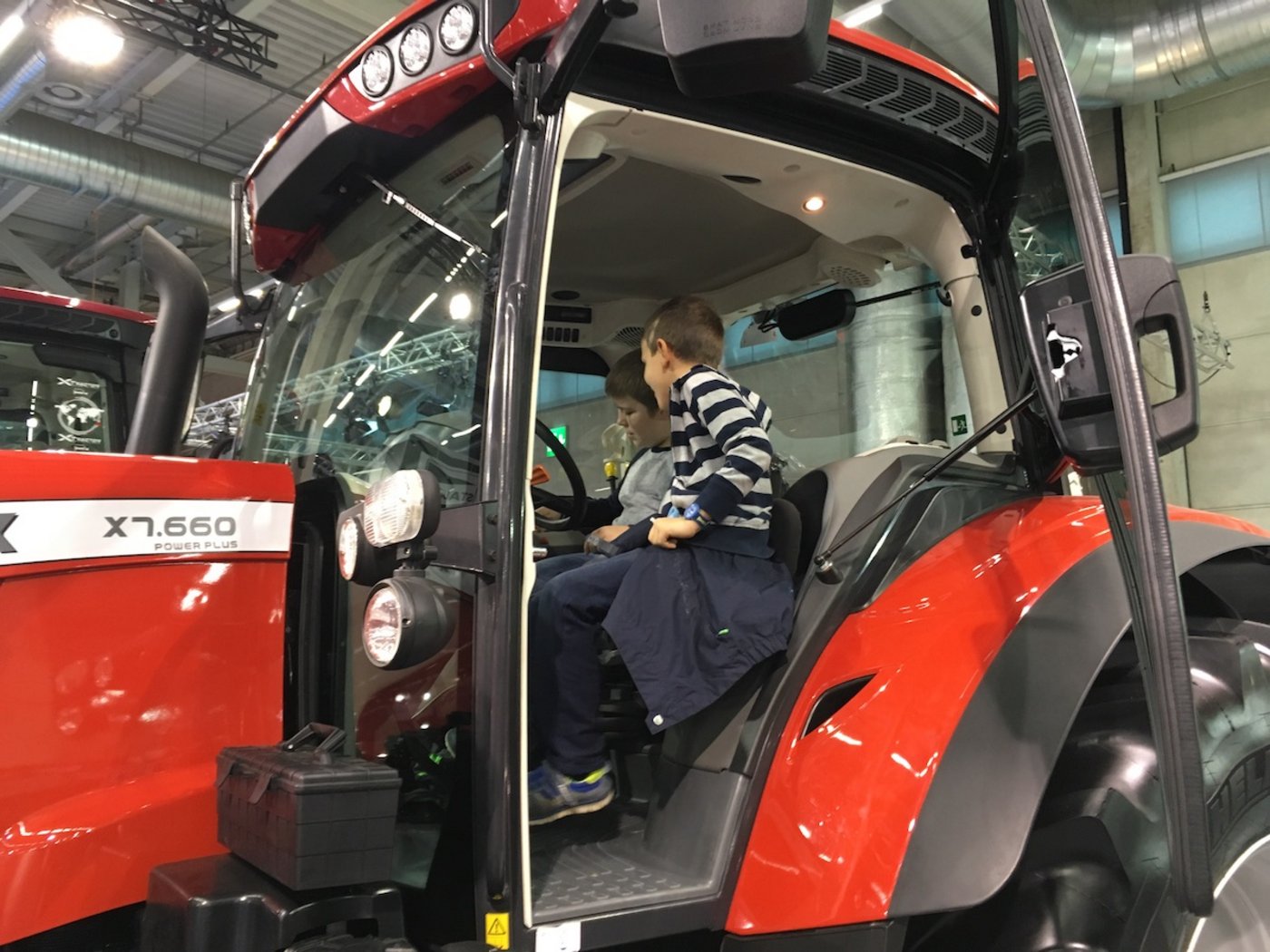 Beim Maschinenkauf an die Zukunft denken: "Brauche ich diese Maschine in fünf Jahren auch noch? Jedes Jahr kommen neue Vorschriften für Spritzen, Güllefässer usw., kann die Maschine dafür angepasst werden?"