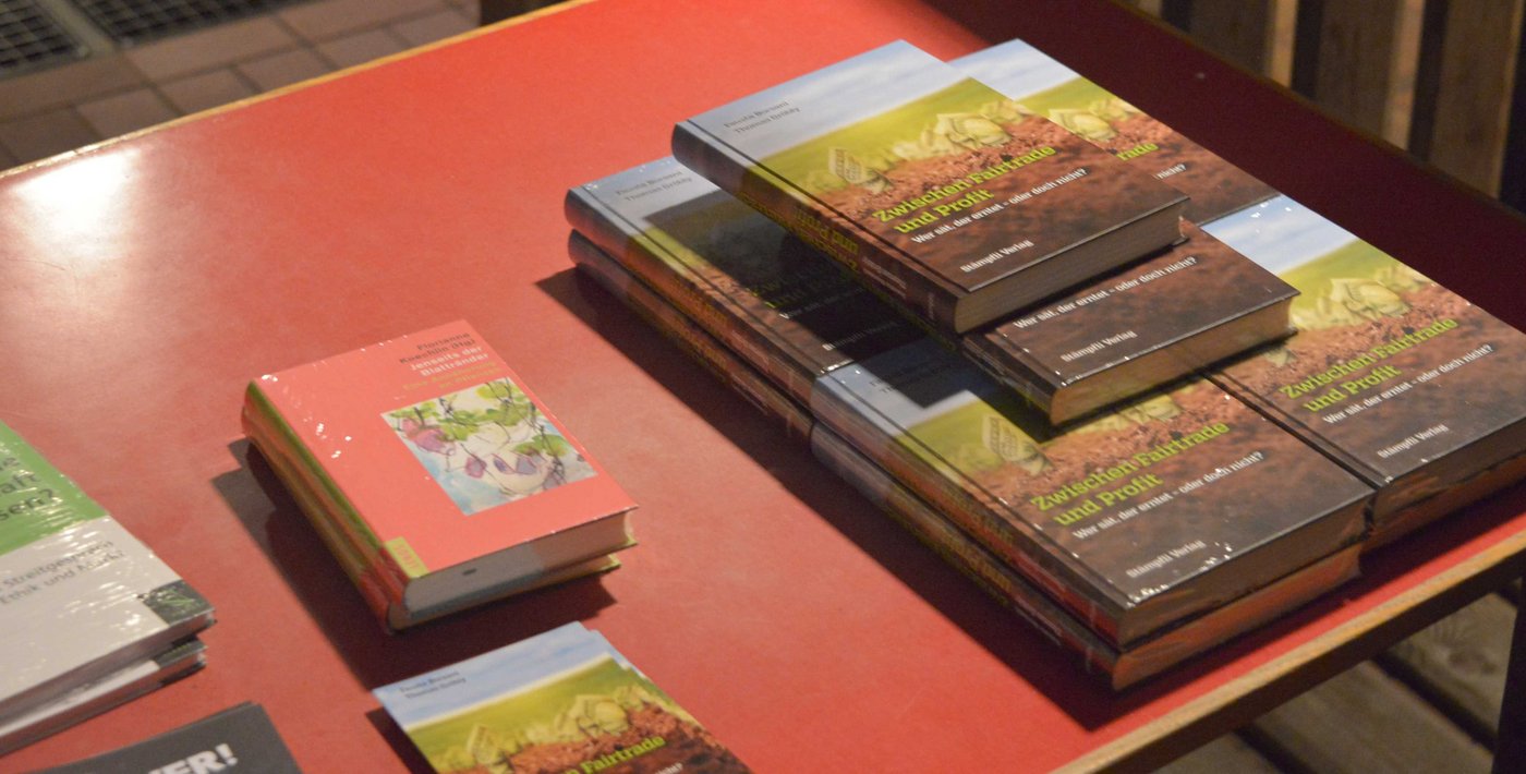 Bisher wurden 500 Exemplare des Buches verkauft. Gröbly und Borsani, die Experten aus verschiedenen Bereichen zu Wort kommen lassen, haben das Buch herausgegeben. Die Buchbesprechung folgt in Kürze in der BauernZeitung. 