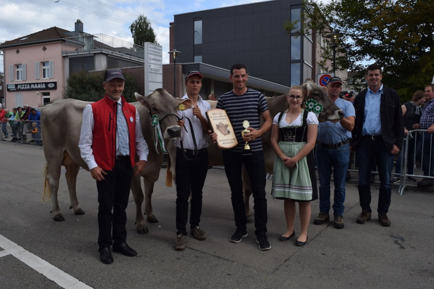 Schöneutersiegerin beim Braunvieh ist Diva von Felix Würth.