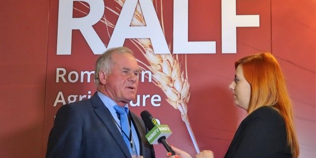 Laurentiu Baciu, Präsident der Bauernorganisation Lapar, prangerte die Bürokratie und den Agrarfilz in der Verwaltung in Bukarest und in Brüssel an. (Bild zVg)