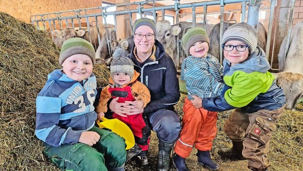 Leandra Koch schätzt Leandra Koch schätzt das Vertrauen, das ihre Ausbildnerin ihr beim Betreuen der Kinder entgegenbringt.