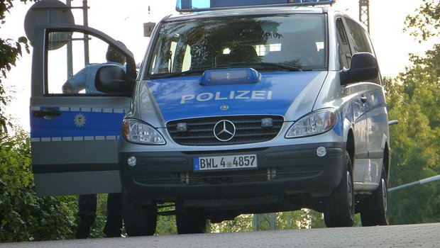 Die deutsche Polizei observierte den Flüchtenden bis zum Eintreffen der Schweizer Kollegen. (Symbolbild Wikimedia)