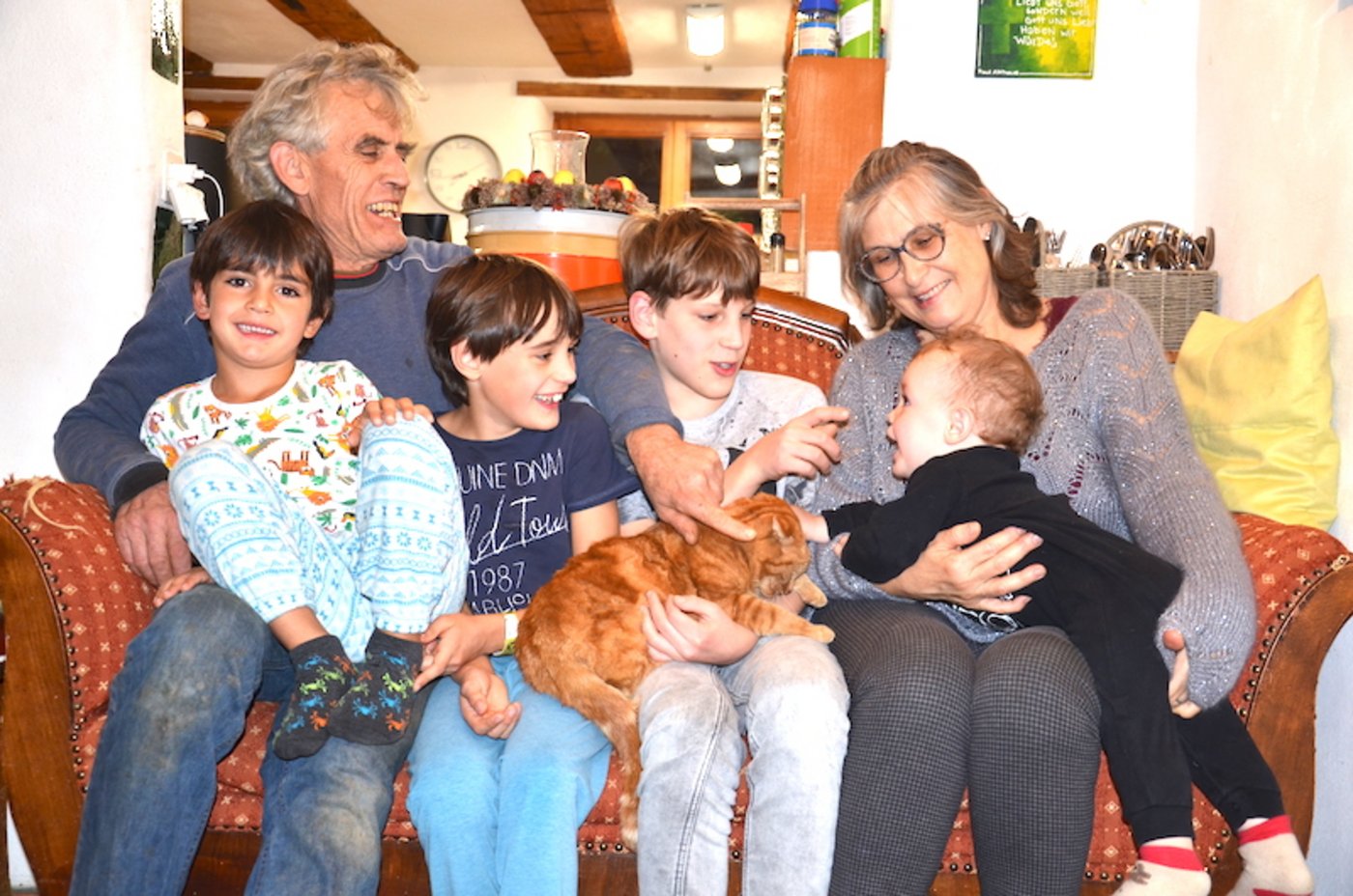 Robert und Karin Huber freuen sich, wenn ihre Grosskinder zu Besuch kommen oder sie mit ihnen etwas unternehmen können. Regelmässiges Hüten wollten sie aber nicht. (Bild Marianne Stamm)