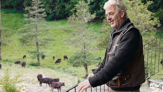 Peter Hunkeler züchtet seit 2012 reinrassige Wagyu-Rinder und hat sich inzwischen eine stattliche Herde aufgebaut