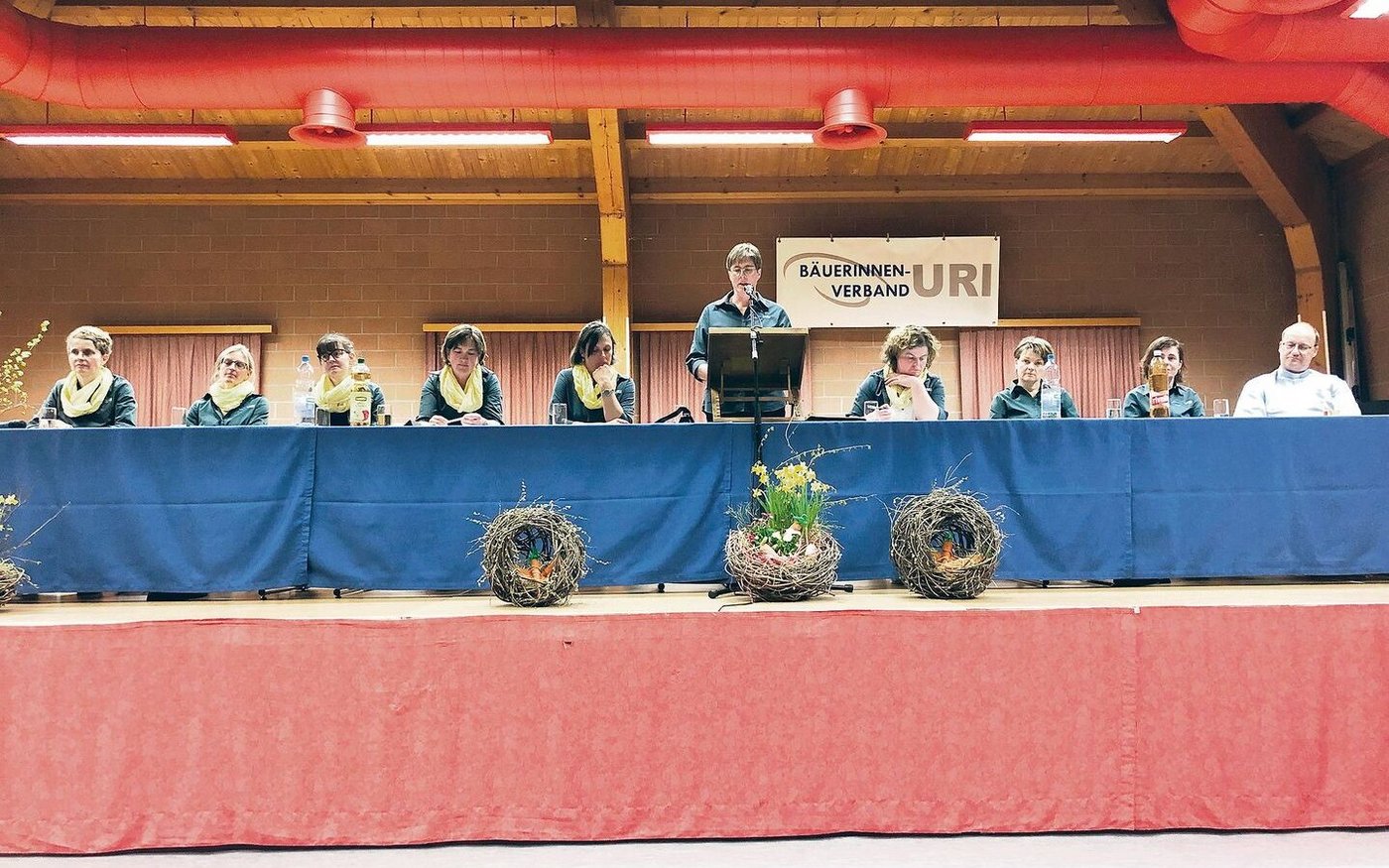 Der Vorstand der Urner Bäuerinnen zeigte sich einheitlich und harmonisch. Man freute sich, dass man wieder «normal» tagen durfte. 								