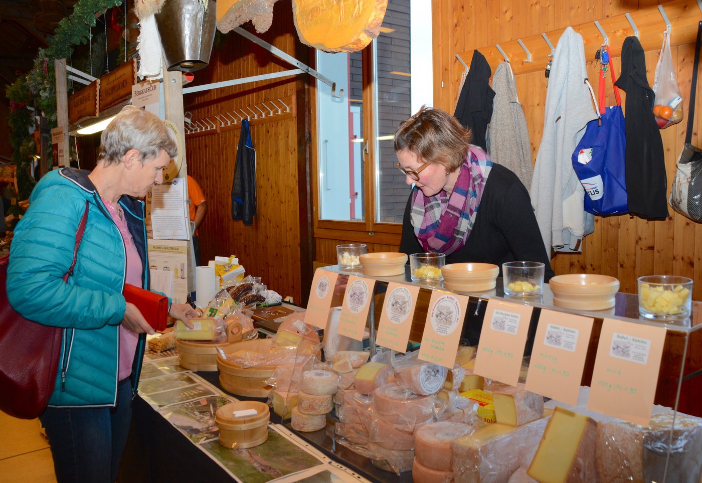 Die Alp Stäfeli liegt nicht auf Nidwaldner, sondern auf Urner Boden. Seit Jahren verkaufen sie ihre Produkte aber in Beckenried.