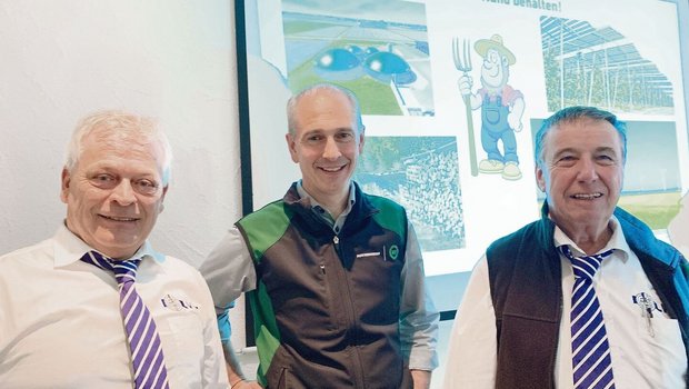 Planen enge Zusammen Planen enge Zusammenarbeit: Sepp Erni, Geschäftsführer Maschinenring Luzern, Christian Wolf von MBR Solar AG und Toni Moser, Präsident Luzerner Verband für Landtechnik (v. l.).