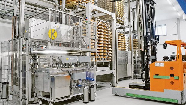 Die automatisierte Schmieranlage der Käserei Imlig in Oberriet SG: Das Importgesuch des Unternehmens sorgt in der Branche derzeit für intensive Diskussionen.(Bild Martin Brunner / foodaktuell.ch)