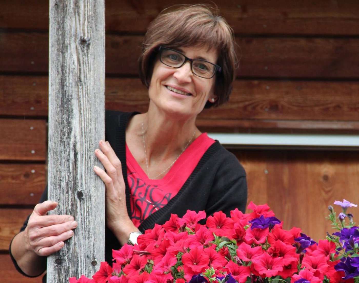 Rita Kälin lebt mit ihrer Familie auf dem Tempelhof in Augst BL. Der Hof liege abseits vom Dorf, aber nicht abgeschieden, sagt sie. (Bild: Benildis Bentolila)