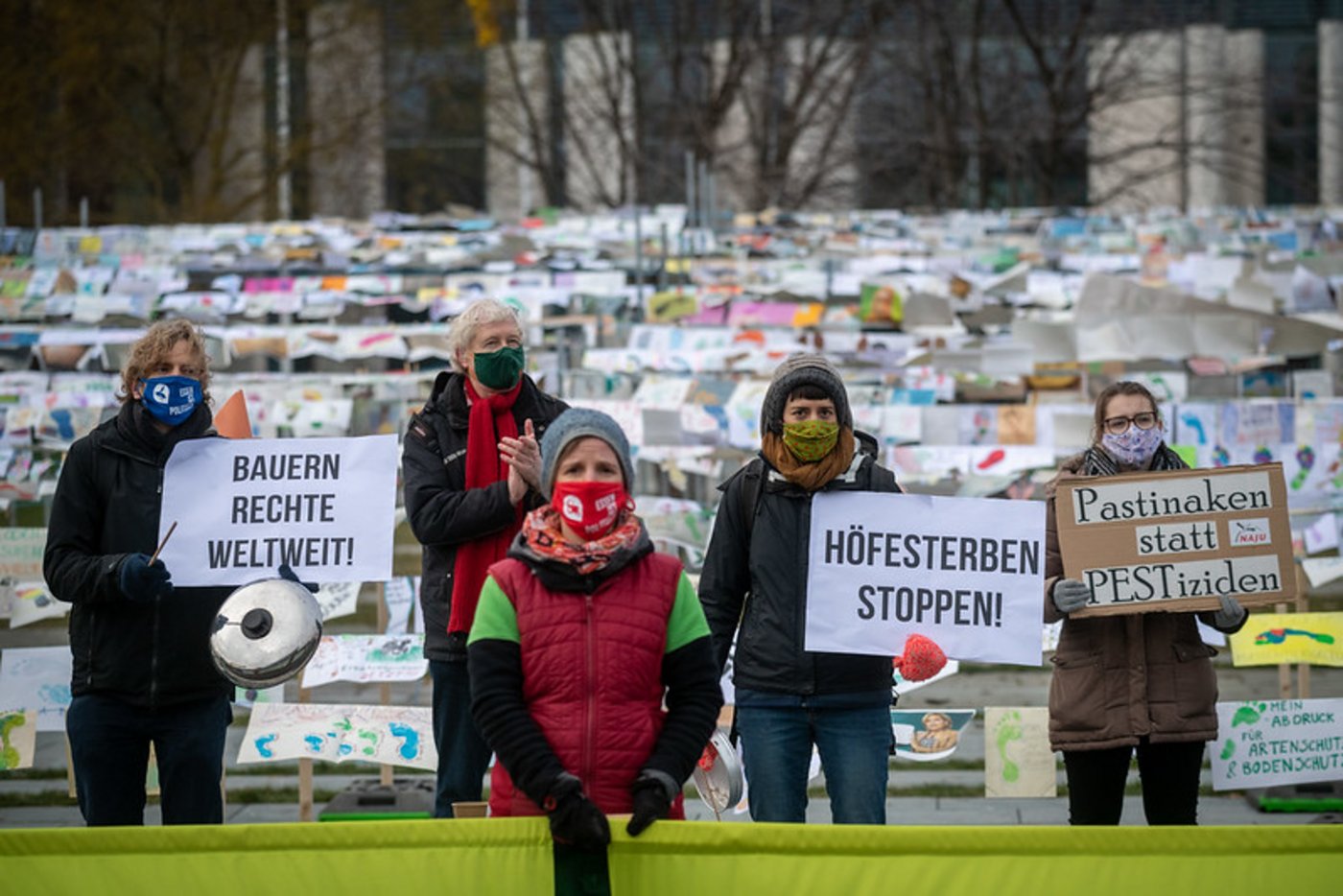 Neben der jährlichen Demo im Januar laufen viele weitere Aktionen. So gibt es ein «Bodenbrot» vom Verein Die Freien Bäcker, das auf die Wichtigkeit des Bondes aufmerksam machen soll. 
