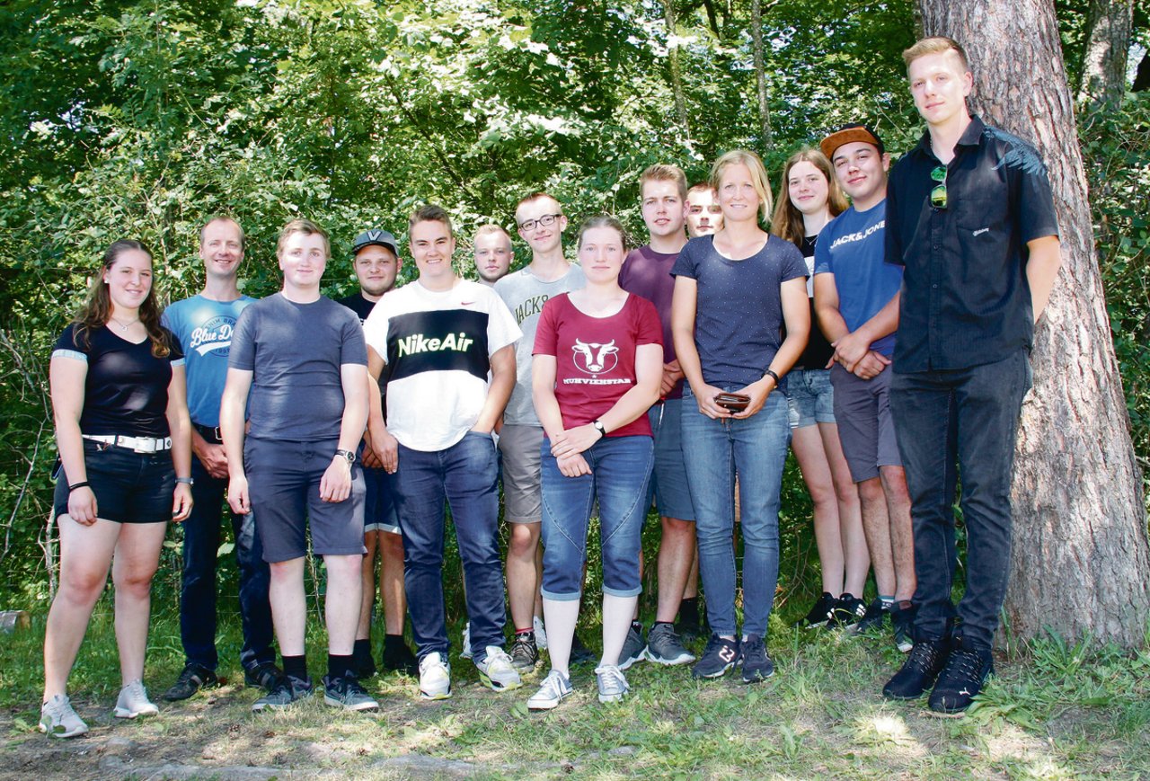 Diese jungen Leute geben Vollgas. Die Landwirt(innen) EFZ der Klasse 3i.