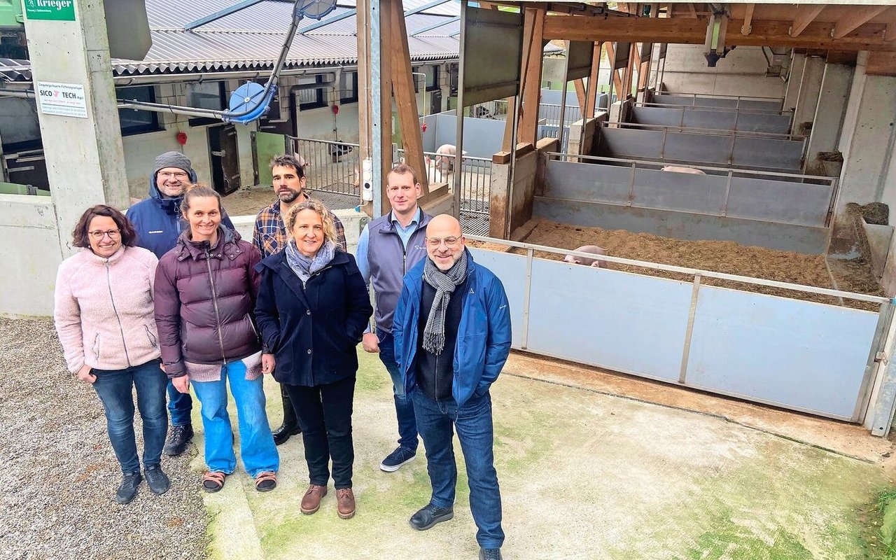 Projektbeteiligte: Brigitta und Franz Krummenacher, Anna Wüthrich, Martin Krummenacher, Barbara Früh, Hubert Hartmann, Patrick Ambord (v. l.).
