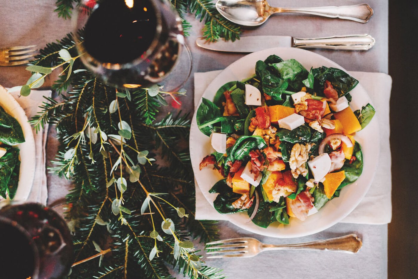 Butternus- und Speck-Salat mit Ahorn-Rosmarin-Vinaigrette (Foto: Kathrin Toldo)