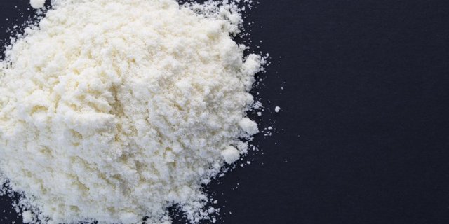 Milchpulver als Regulierprodukt und Zankapfel sorgt  gerne für Unmut bei den Milchbauern (Bild zVg)