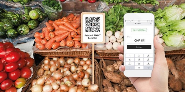 Mit Twint im Hofladen bargeldlos bezahlen. (Bild zVg)