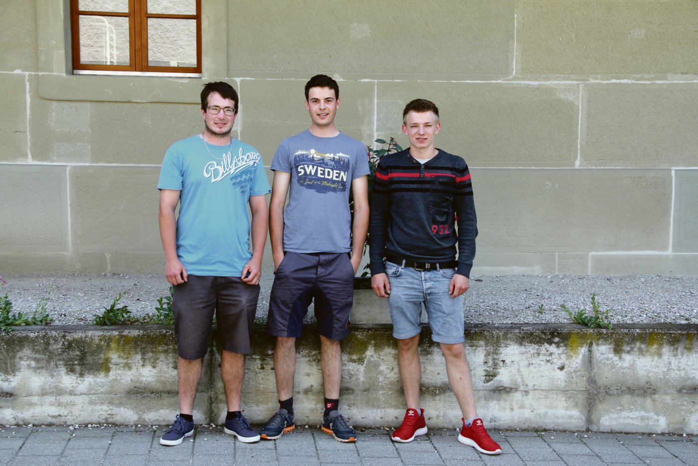 Die Sieger: Christian Santschi und Fabian Moser (Mitte und links) und Adrian Reichen (2. Platz).