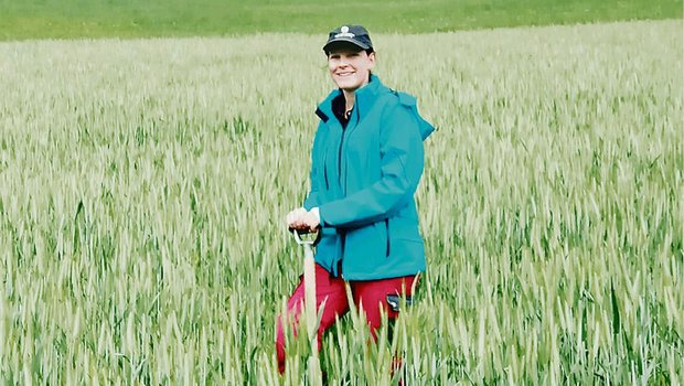 Corina Soltermann macht eine Zweitausbildung zur Landwirtin und befindet sich aktuell im dritten Lehrjahr. (Bild zVg)