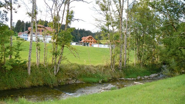 Wissemme beim Xanderheim in Escholzmatt. Der Bach ist als Grossgewässer ausgeschieden und soll gemäss Plänen hier mit einem über 50 Meter breiten Gewässerraum versehen werden.(Bild sh)