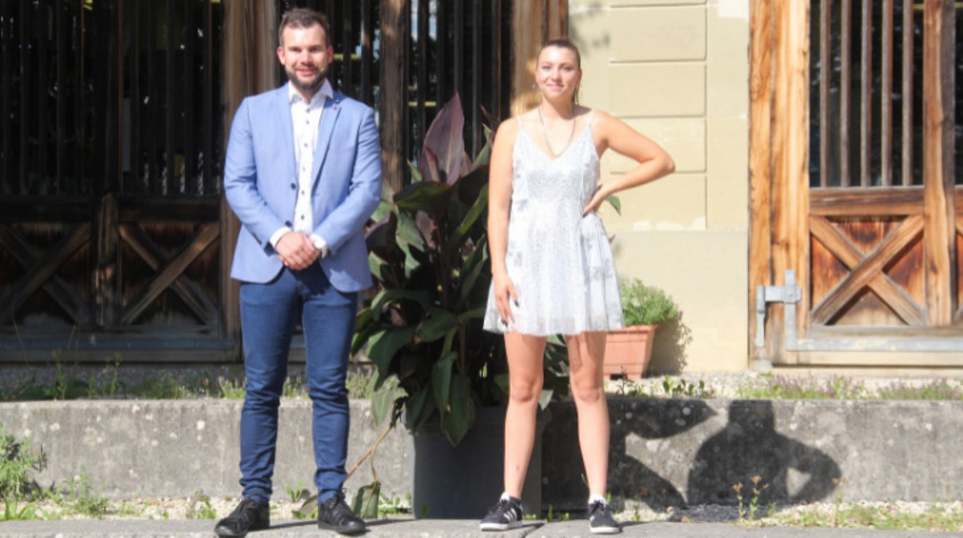 ... zwei Pferdefachleute Westernreiten ...