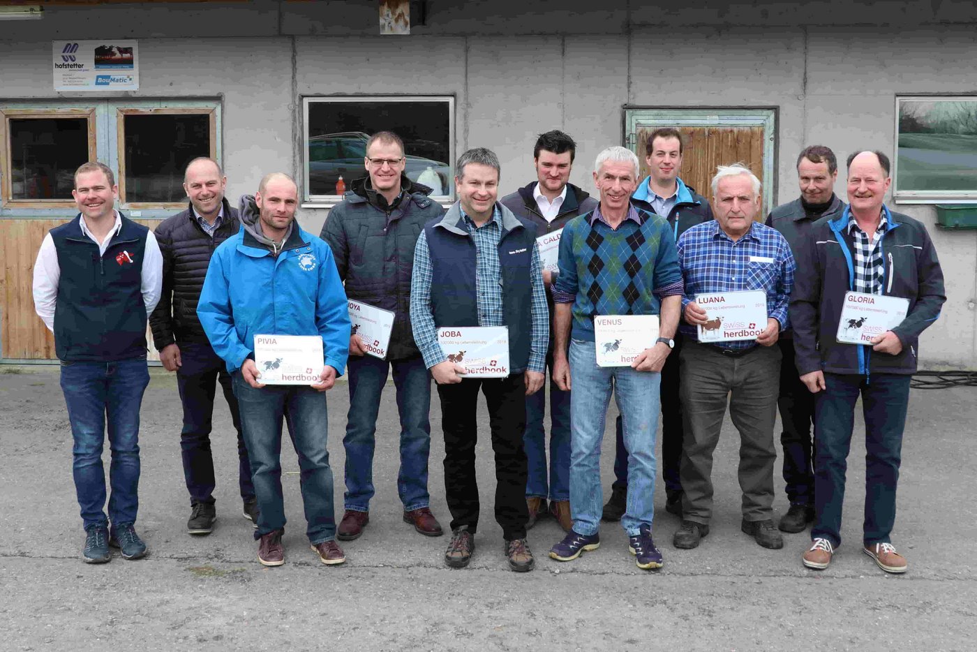 Die Besitzer der leistungsstarken Kühe an der Delegiertenversammlung in Lupfig.