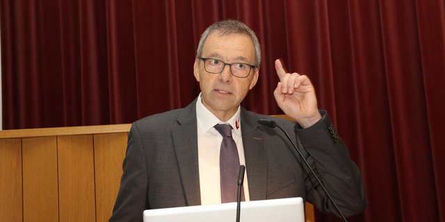 Peter Schneider, Leiter Geschäftsbereich Klassifizierung und Märkte sprach über "Proviande: Sündenbock für alle". (Bild Hans Rüssli)