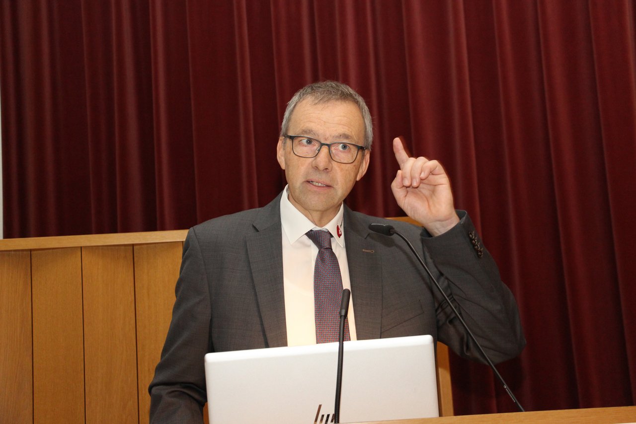 Peter Schneider, Leiter Geschäftsbereich Klassifizierung und Märkte sprach über "Proviande: Sündenbock für alle". (Bild Hans Rüssli)