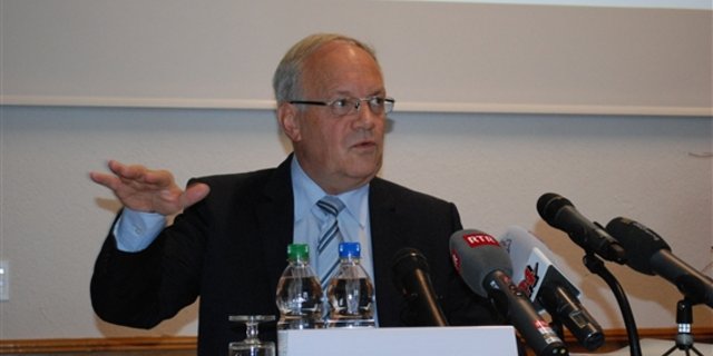 Trotz der Wichtigkeit der Pharmaindustrie gilt für Johann Schneider-Ammann: "Ich habe die gesamte Volkswirtschaft zu vertreten." (Bild: jsc)