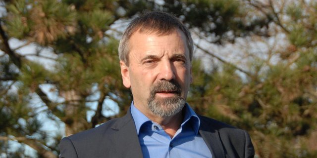 Interview Hansjürg JägerHanspeter Kern und die rund 100 Mitarbeitenden der SMP wollen auch 2015 Positives für die Schweizer Milchproduzenten bewirken. (Bild hja)